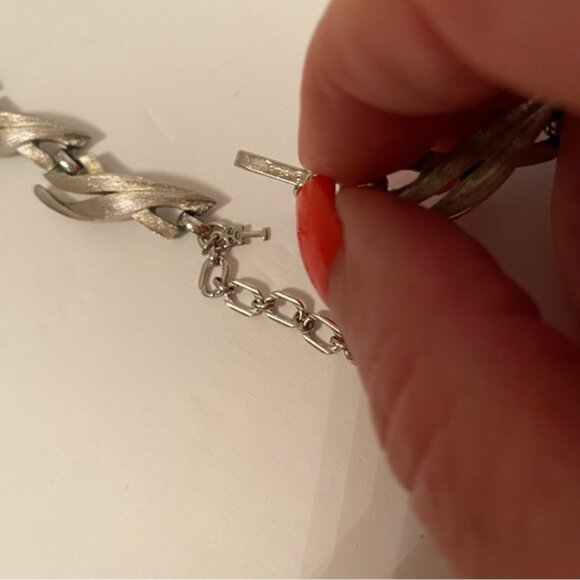 CROWN TRIFARI VINTAGE NECKLACE SILVER TONE BRUSHED LINKS CHOKER 60s HANG TAG - Picture 7 of 9
